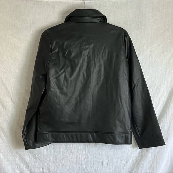 NWT NVLT Women’s Vegan Leather Collared Trucker Jacket in Black Size Small - Picture 7 of 8